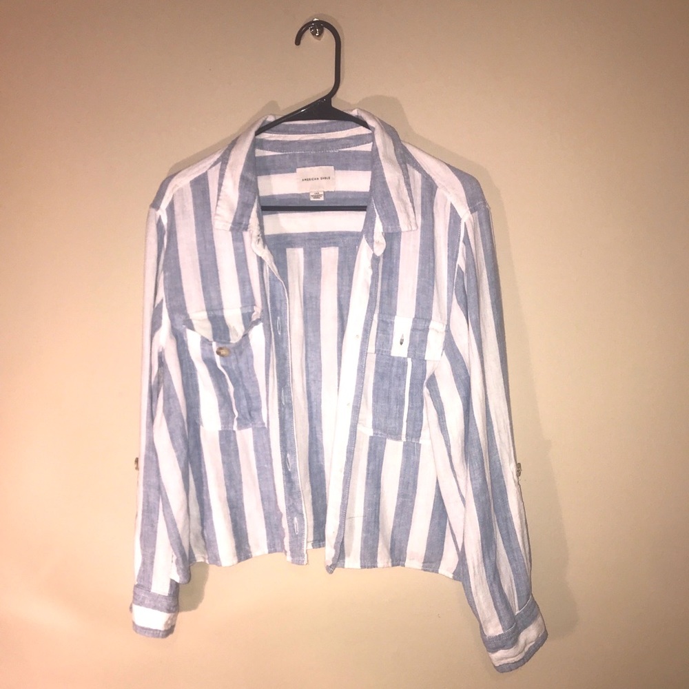 AE long sleeve button up size L